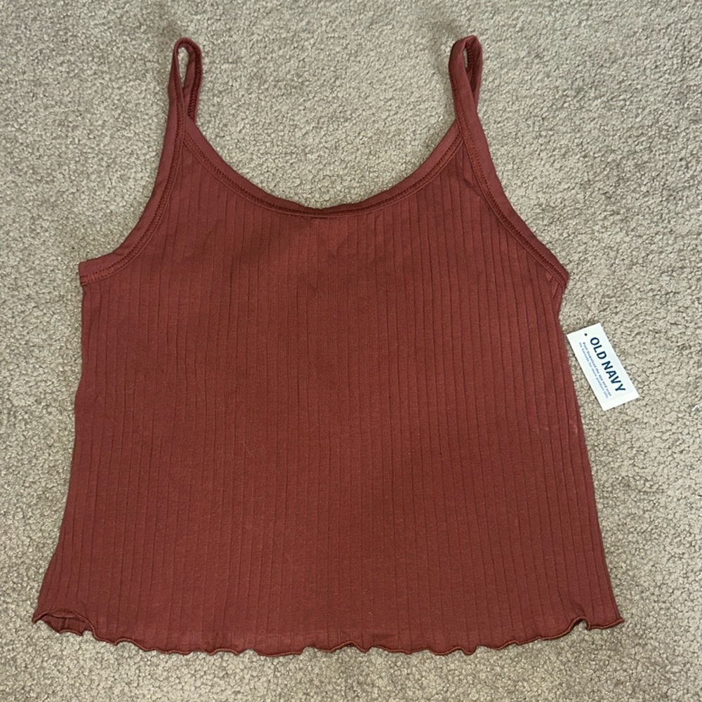 Old Navy Tank Top / Color: Red / Size: Large